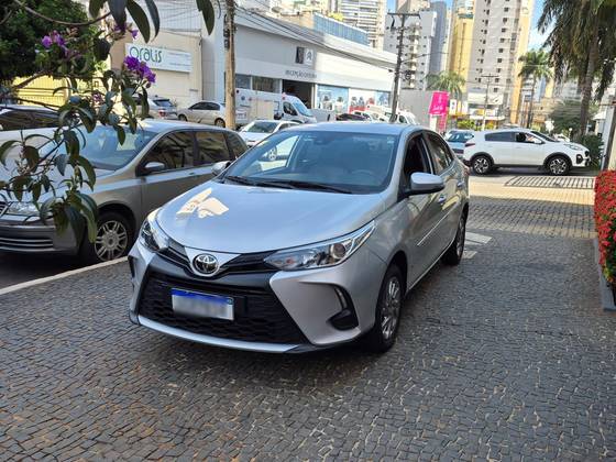 TOYOTA YARIS 1.5 16V FLEX SEDAN XS MULTIDRIVE